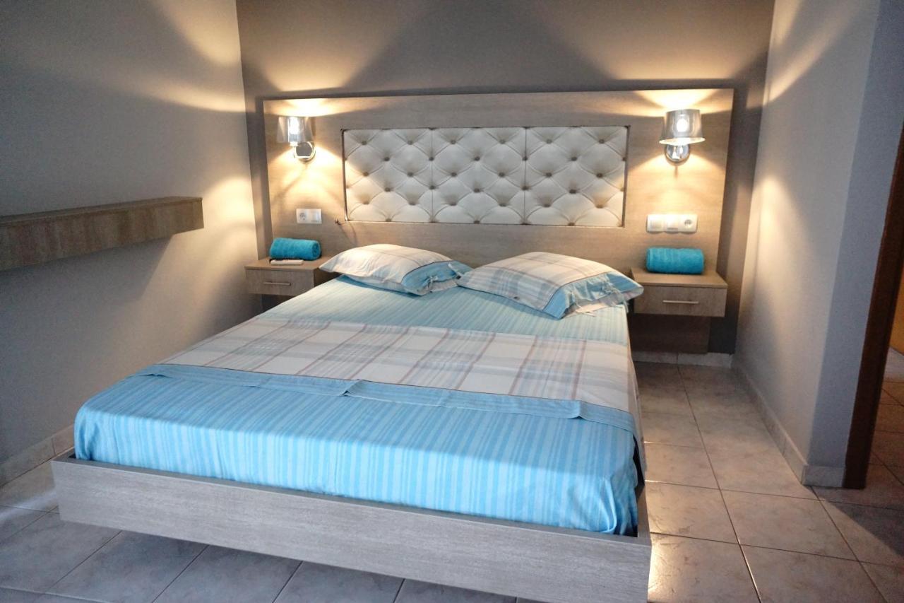 Blue Dream Hotel Olympiaki Akti Room photo
